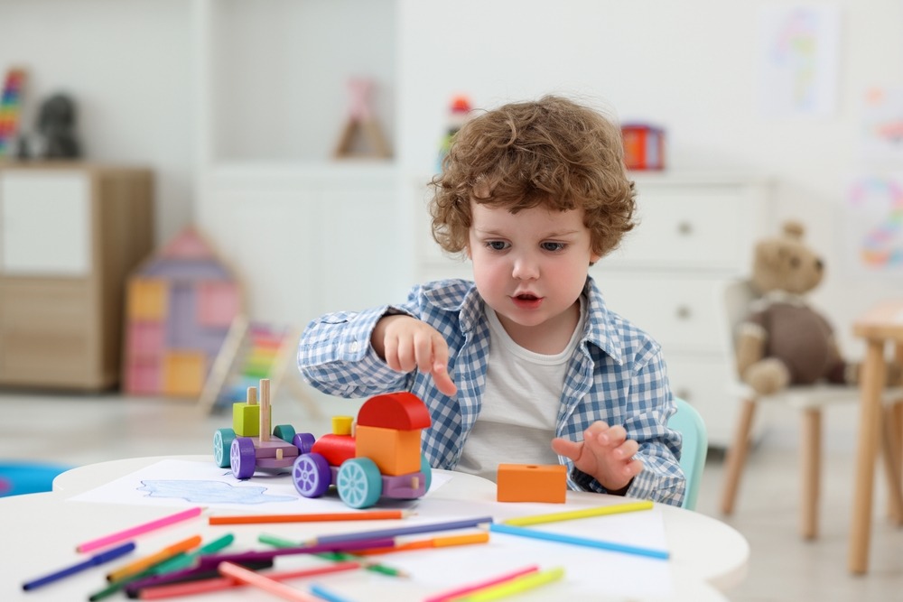 ¿Qué beneficios tienen los juguetes educativos?